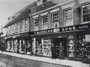 Первый магазин Burberry