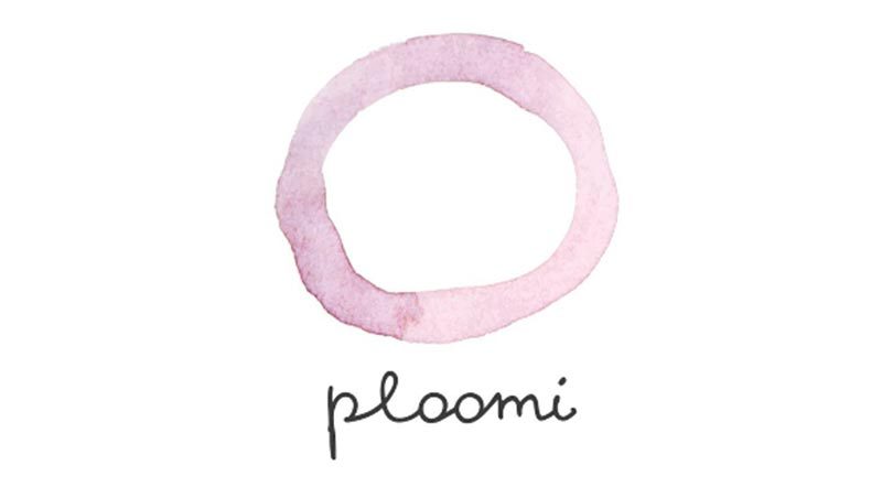 Логотип Ploomi Clothing