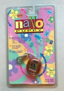 Виртуальный питомец Nano Playmates